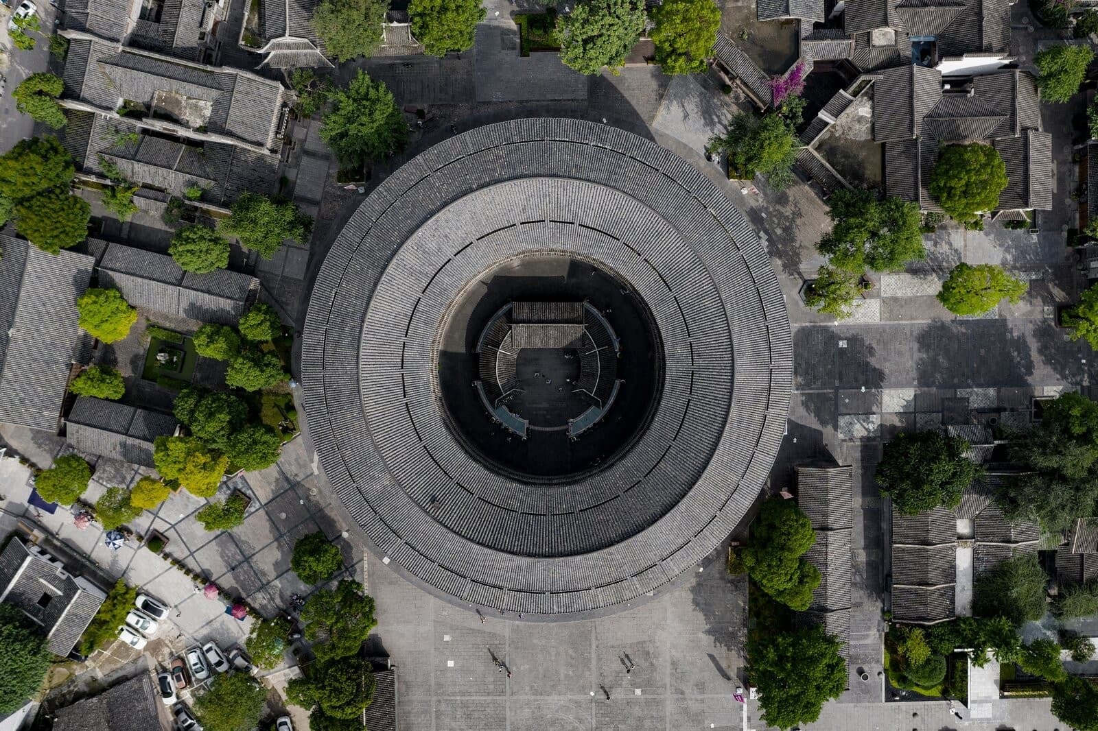 DU LỊCH TRUNG QUỐC 6N5Đ – CỬU TRẠI CÂU – CÔNG VIÊN GẤU TRÚC – LẠC SƠN ĐẠI PHẬT