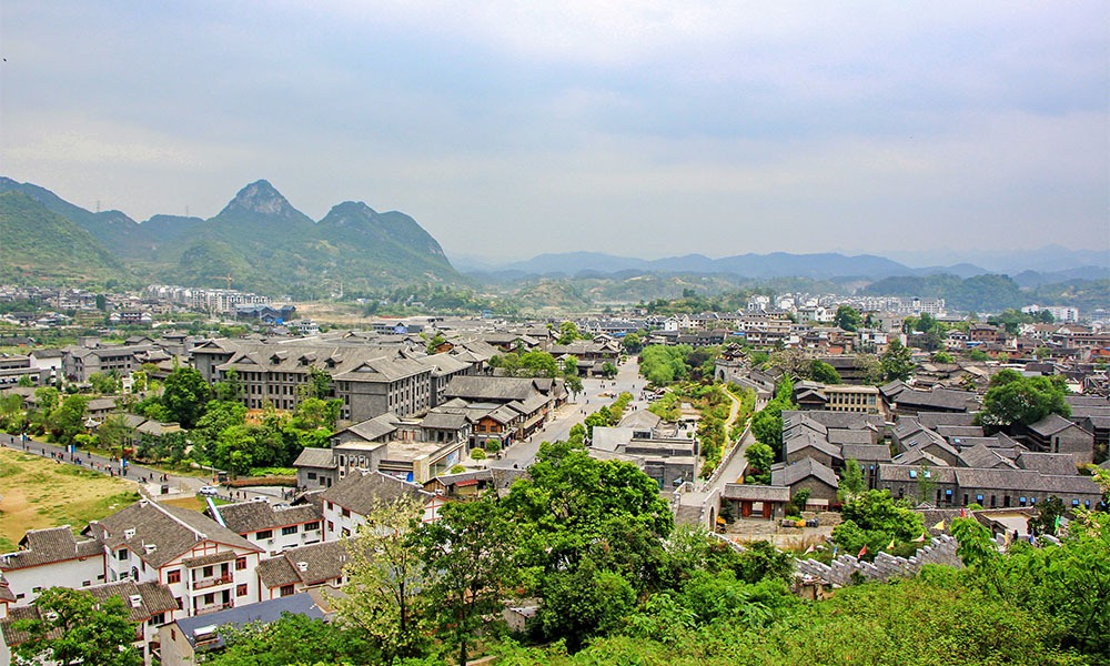 DU LỊCH TRUNG QUỐC 4N3Đ – QUÝ DƯƠNG – THANH NHAM CỔ TRẤN – VẠN MẪU ĐÀO HOA – THIÊN HỘ MIÊU TRẠI – BÌNH BA