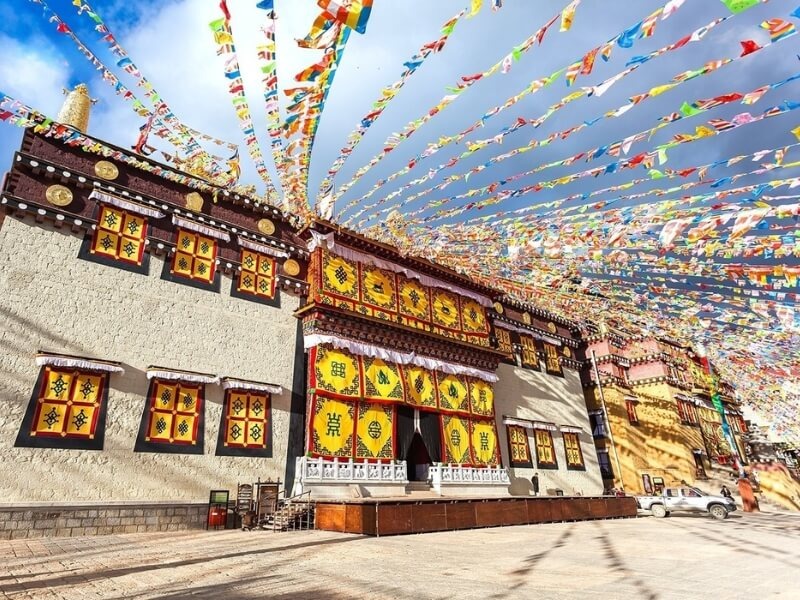 DU LỊCH TRUNG QUỐC 6N5Đ – CÁT BI – ĐẠI LÝ – LỆ GIANG – SHANGRI LA