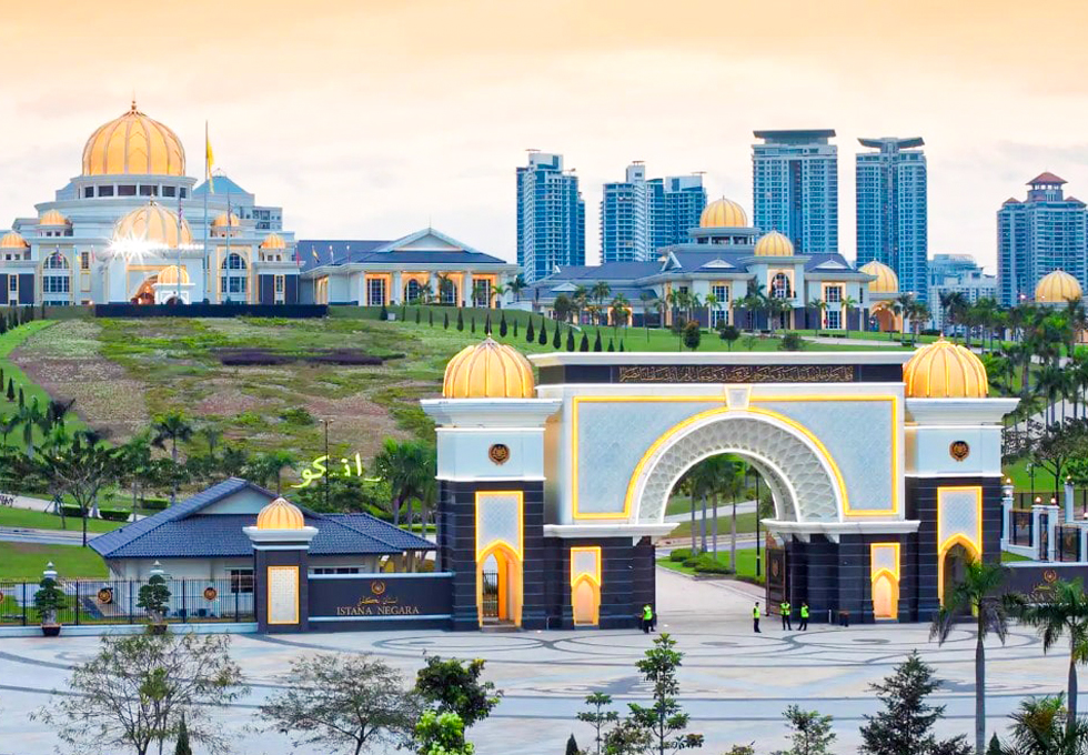 Du lịch 03 Quốc Gia MALAYSIA – INDONESIA – SINGAPORE 5 Ngày 4 Đêm