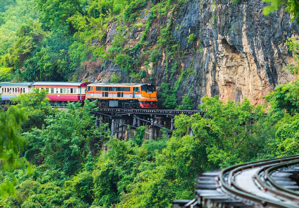 Du lịch Thái Lan 5sao mới Bangkok – Pattaya – Kanchanaburi – chợ nổi Damnoen Saduak – Thác 7 tầng Erawan – cầu sông Kwai – Đường ray tử thần 5ngày 4đêm.