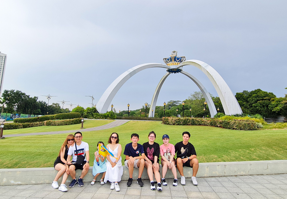 Du lịch 03 Quốc Gia MALAYSIA – INDONESIA – SINGAPORE 5 Ngày 4 Đêm